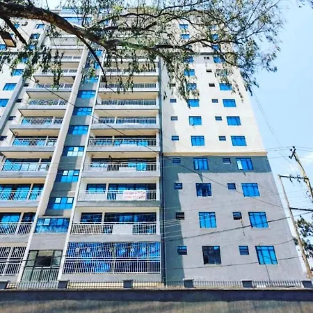 Kilimani Private Room Near Yaya Centre Has Gym Nairobi Exterior photo