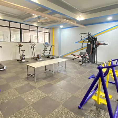 Kilimani Private Room Near Yaya Centre Has Gym Nairobi Exterior photo